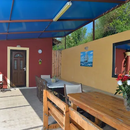 Sultana Villa *